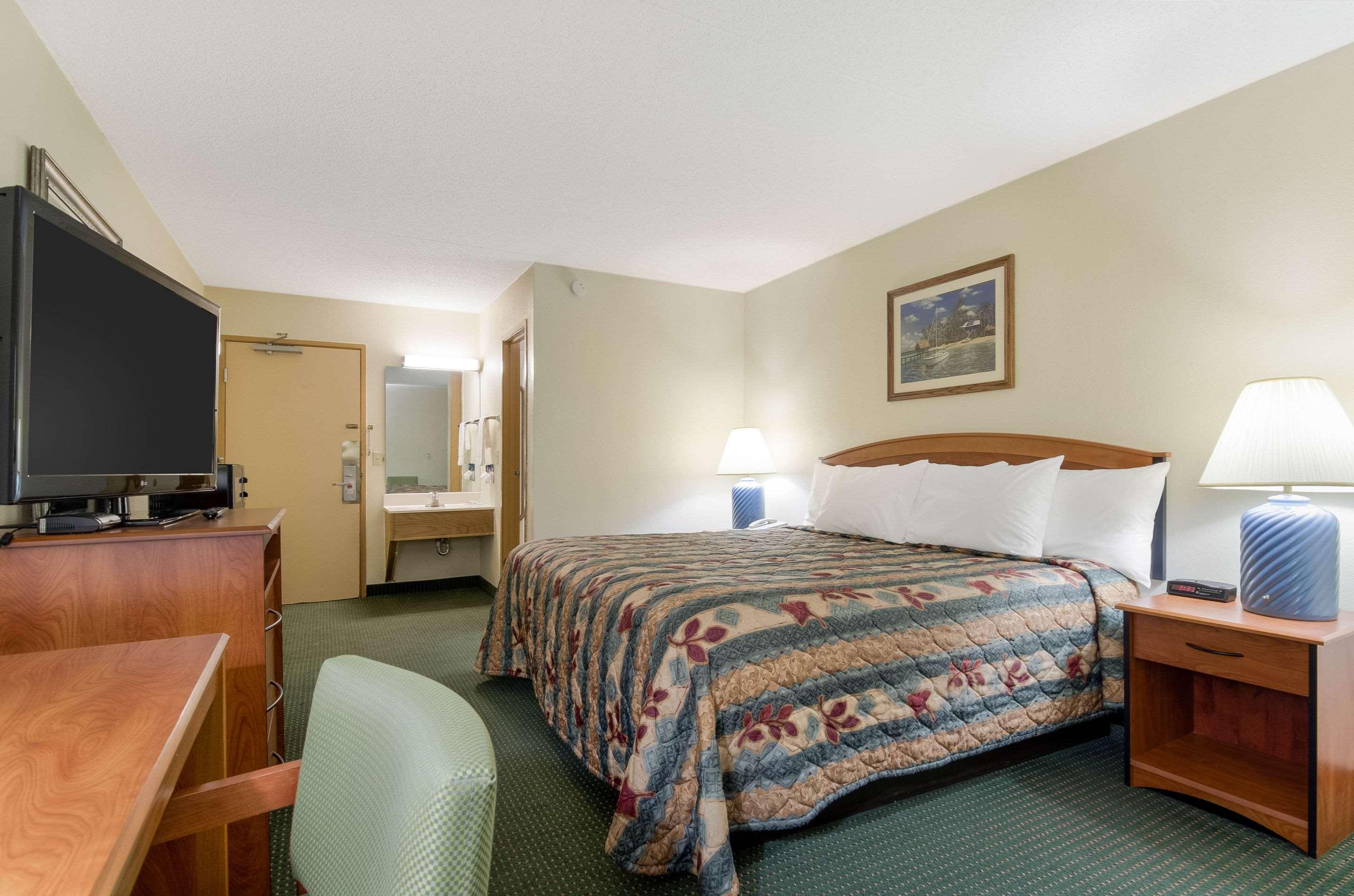 Econo Lodge Emporia Dış mekan fotoğraf