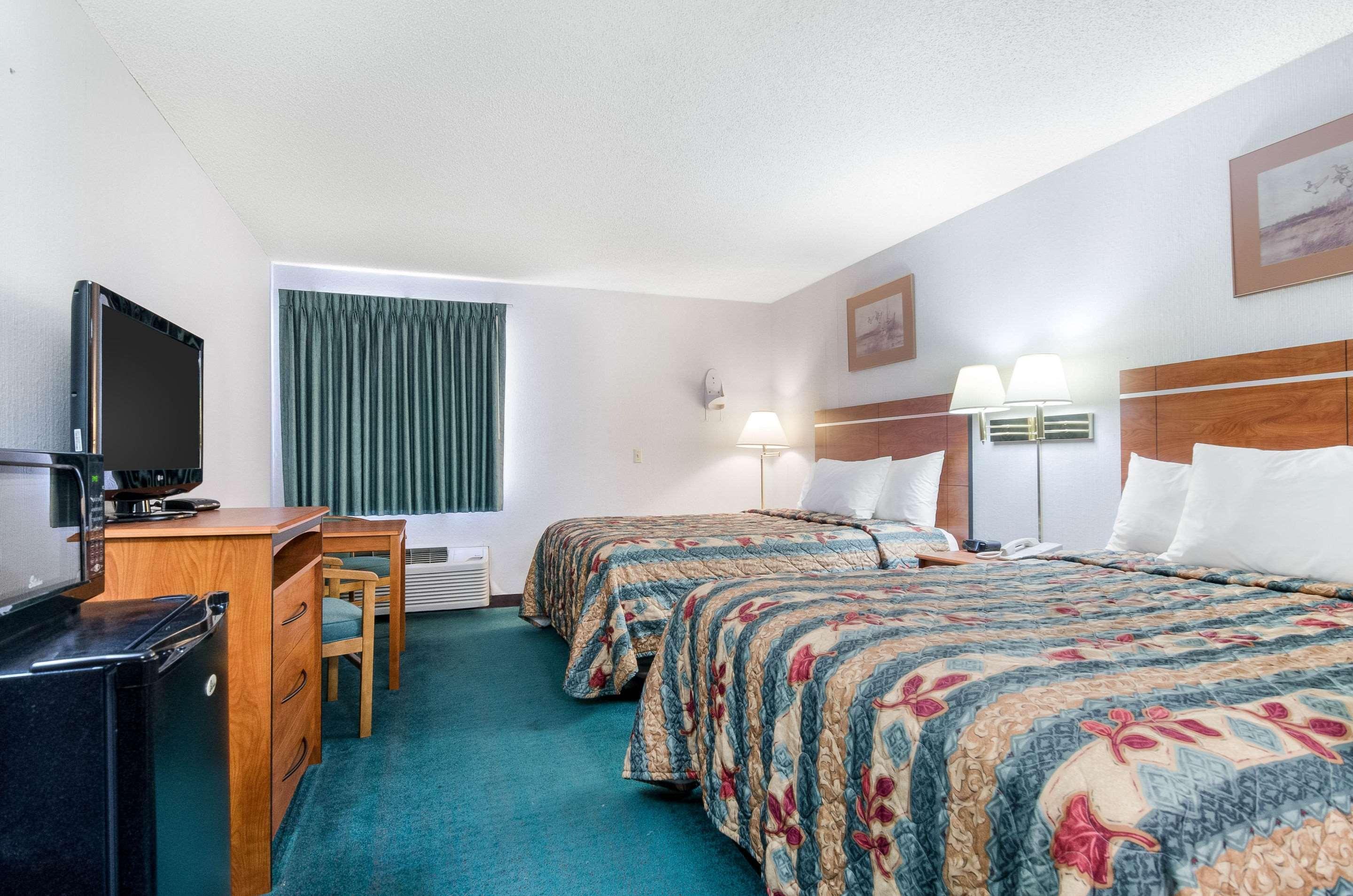 Econo Lodge Emporia Dış mekan fotoğraf
