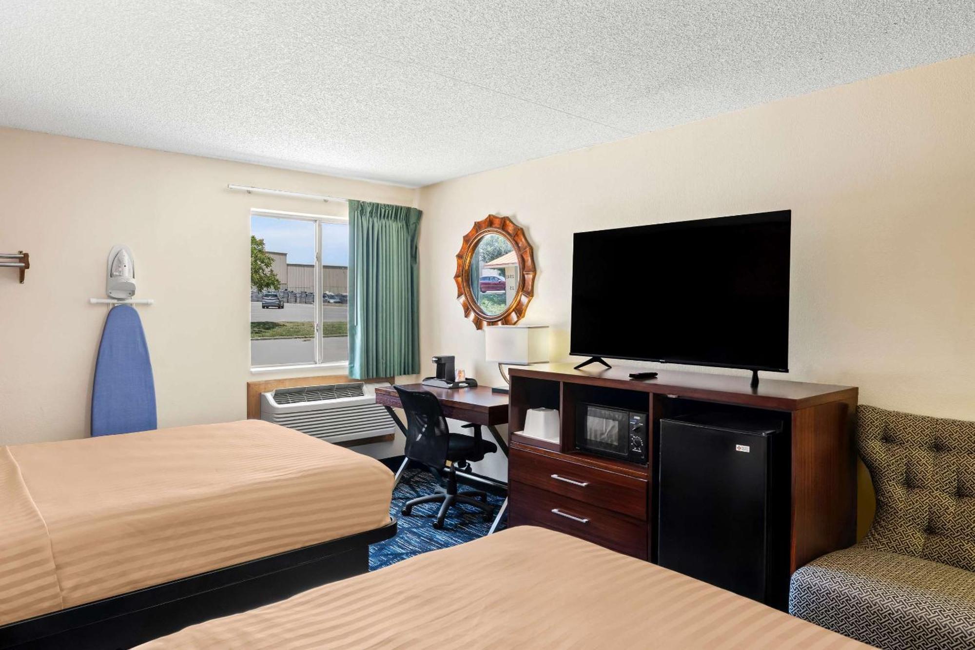 Econo Lodge Emporia Dış mekan fotoğraf