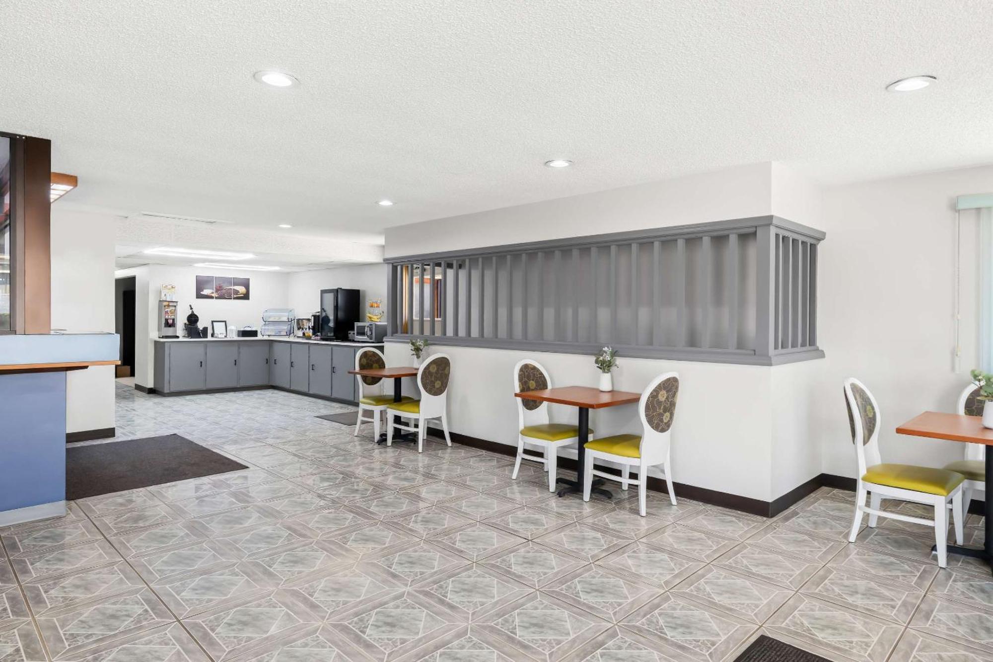 Econo Lodge Emporia Dış mekan fotoğraf