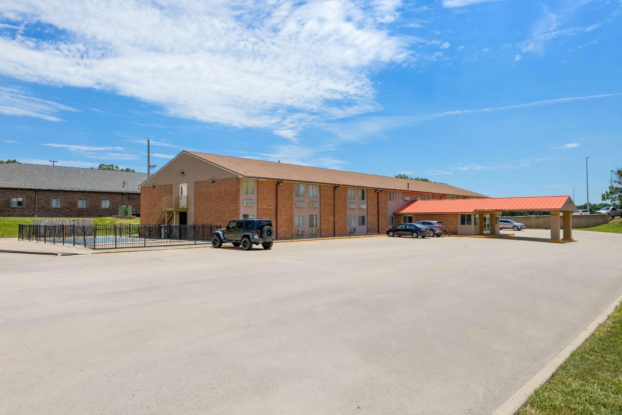 Econo Lodge Emporia Dış mekan fotoğraf